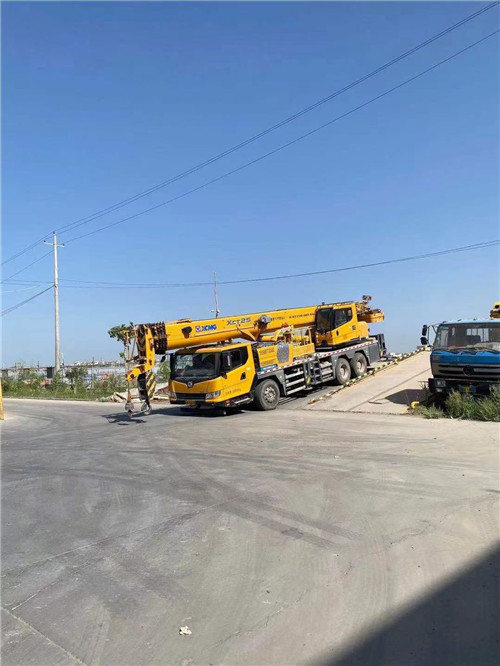 昭平县吊车作业时，可能会产生哪些额外收费项目？